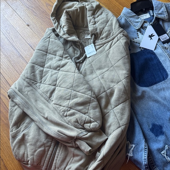 Free people!!! - Picture 6 of 8